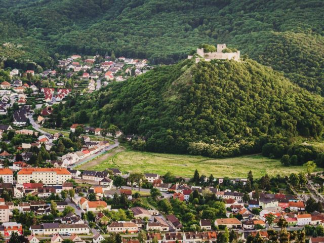 Visiting the Heimenburg Ruins: What to See and Know
