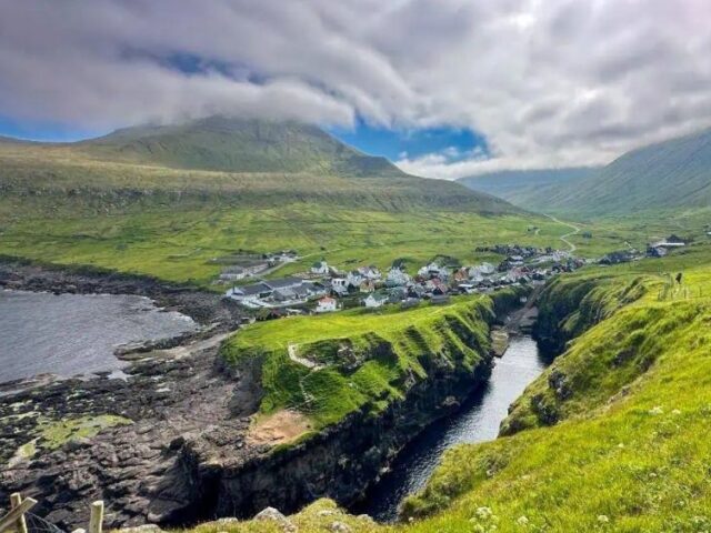Waddling in Gjógv in the Faroe Islands