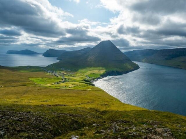 Hiking in the Faroe Islands: Fees, Opening Hours, and Insider Tips