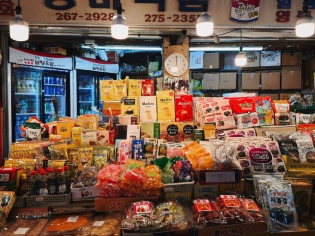 Visiting Gwangjang Market: A Food Lover’s Guide to Seoul’s Oldest Market