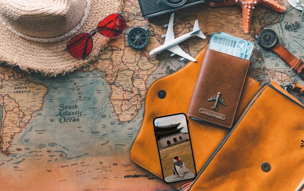 How to Travel While Sticking to a 9–5