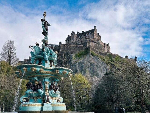 Snap Your Way Through Edinburgh: The 20 Most Instagrammable Spots You Can’t Miss