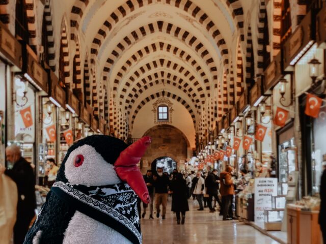 Must-See Markets in Istanbul: Grand Bazaar & Spice Market