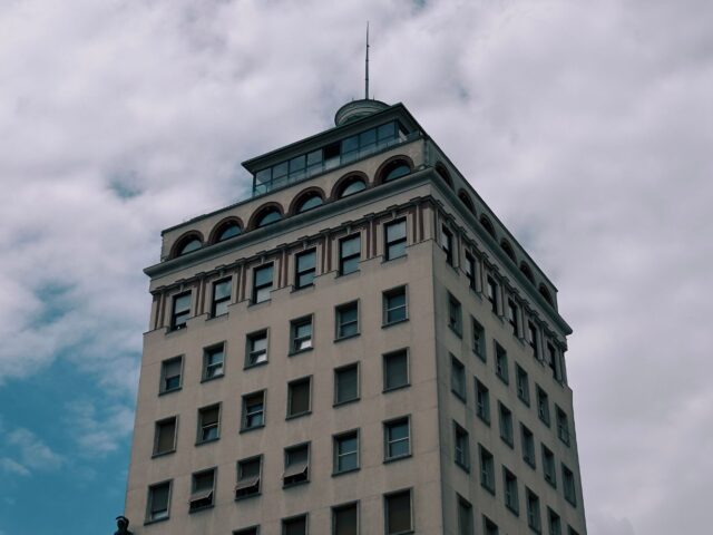 Discover Nebotičnik: Ljubljana’s Iconic Skyscraper 