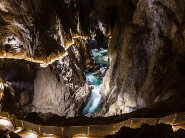 #142 – Škocjan Caves (inside), Škocjan Karst, Slovenia